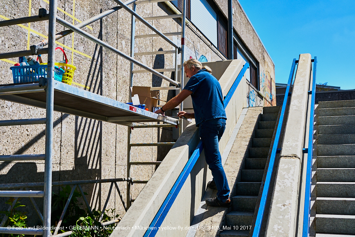 21.03.2017 - Abrissbaustelle Quiddezentrum in Neuperlach
